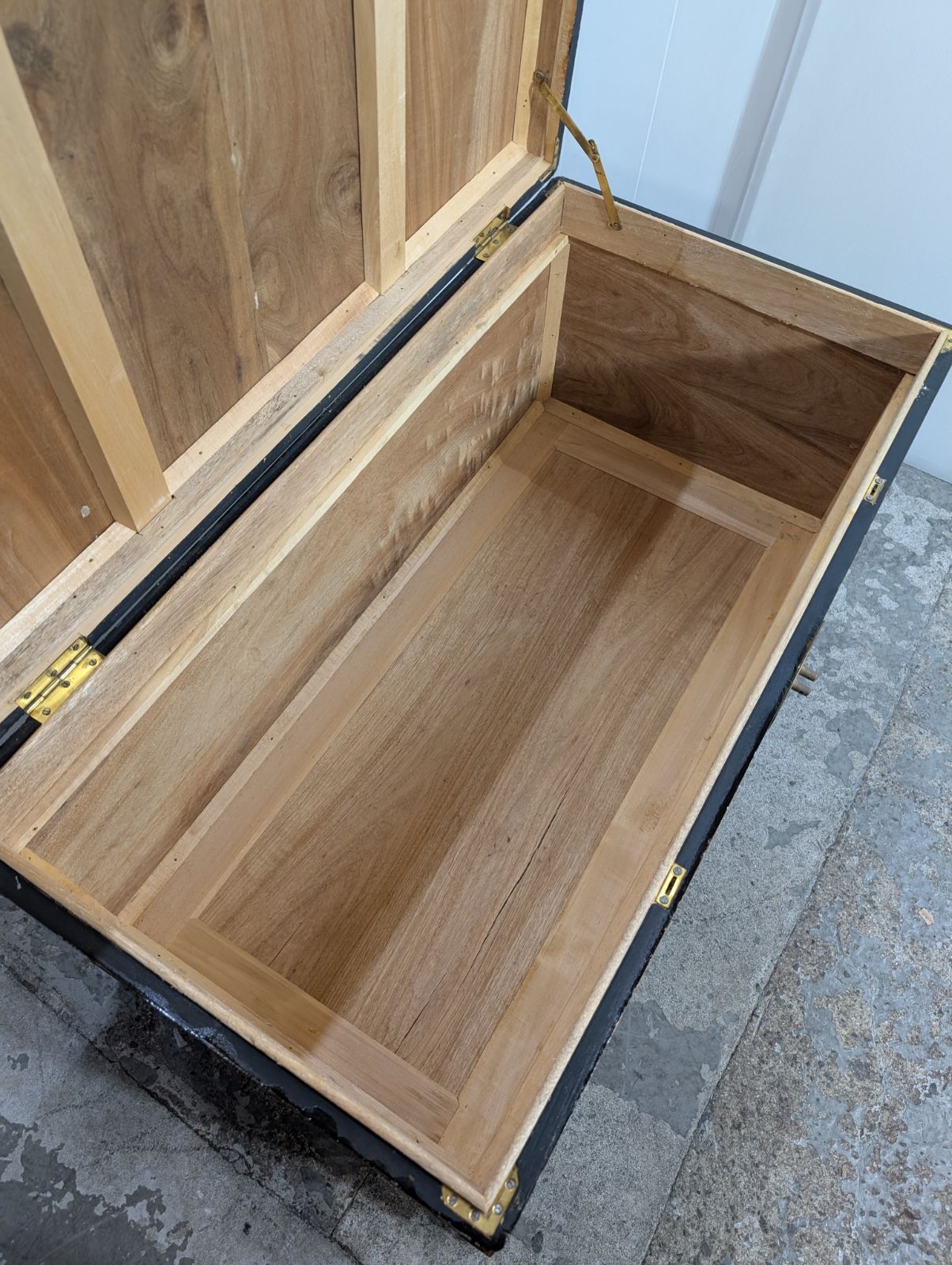 中国家具 楠材つづら 中国アンティーク 工芸品 手掘り チェスト