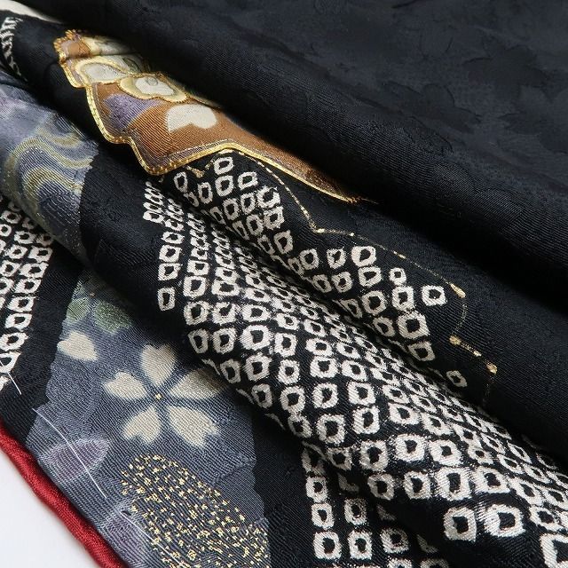  ❁tomihisa❁ やまと誂製 金駒刺繍 桜 絞り 着物 成人式 仕付け糸付 黒に映える桜の気品 振袖 7122 振袖 着物
