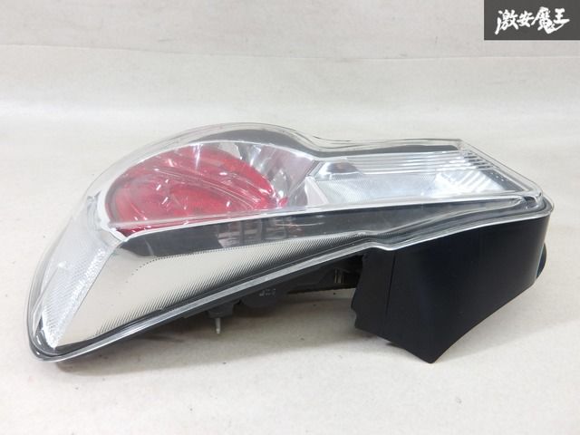 トヨタ 純正 ZN6 86 ハチロク テール テールライト テールランプ 右