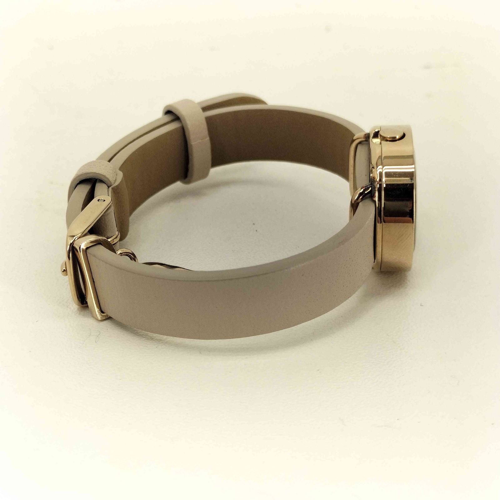 ヴィヴィアンウエストウッド Vivienne Westwood Accessories オーブモチーフ ハートチャーム 腕時計 レディース 表記無