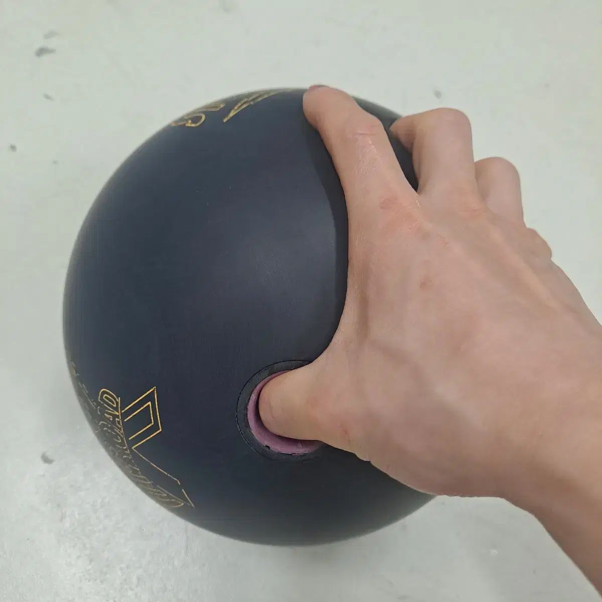 ハイロードX-フックボール-14パウンド-トゥーフィンガー