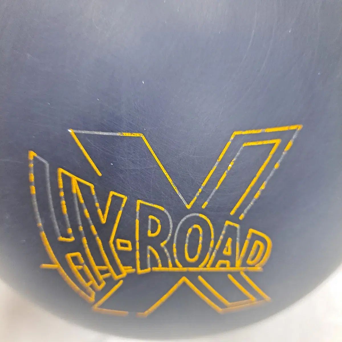 ボーリングボール-ストーム ハイロードX-フックボール-14パウンド-トゥーフィンガー