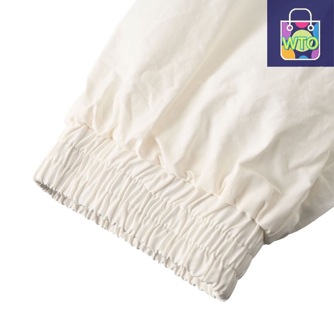 背面刺繍スタンド