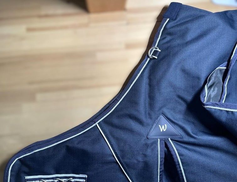 即日発送。 アウトレット WaldHausen 外用馬着 COMFORTライン ネイビー 135cm S0388