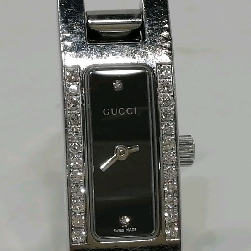 ダイヤモンドベゼル