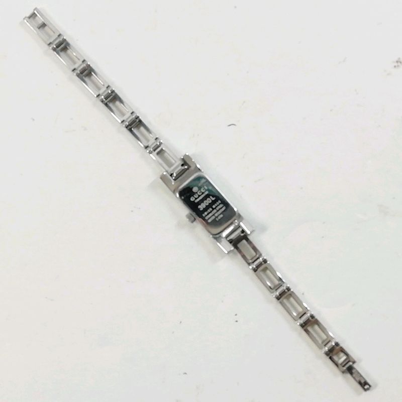 GUCCI レディース クォーツ 3900 L ダイヤモンドベゼル 24 P サイズ小さい