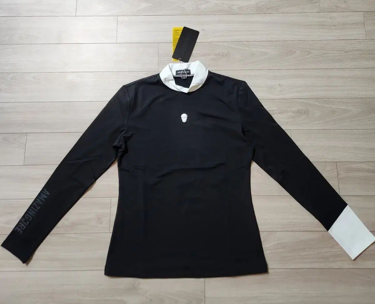 AMAZINGCRE アメージングクリー レディース モックネック ハイネック 起毛Tシャツ