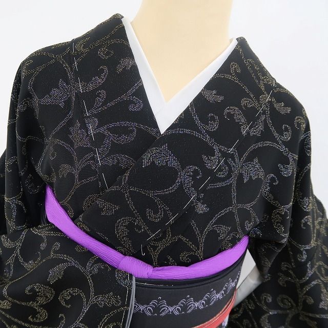 ❁tomihisa❁新品 現代マジョリカ 唐草 銀通し 着物 正絹 仕付け ❁tomihisa❁新品 現代マジョリカ 唐草 銀通し 着物 正絹 仕付け