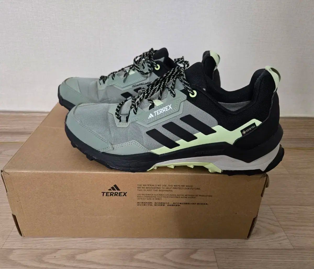 アディダス アウトドア トレッキングシューズ テレックス AX4 GORE-TEX ゴアテックス モデル