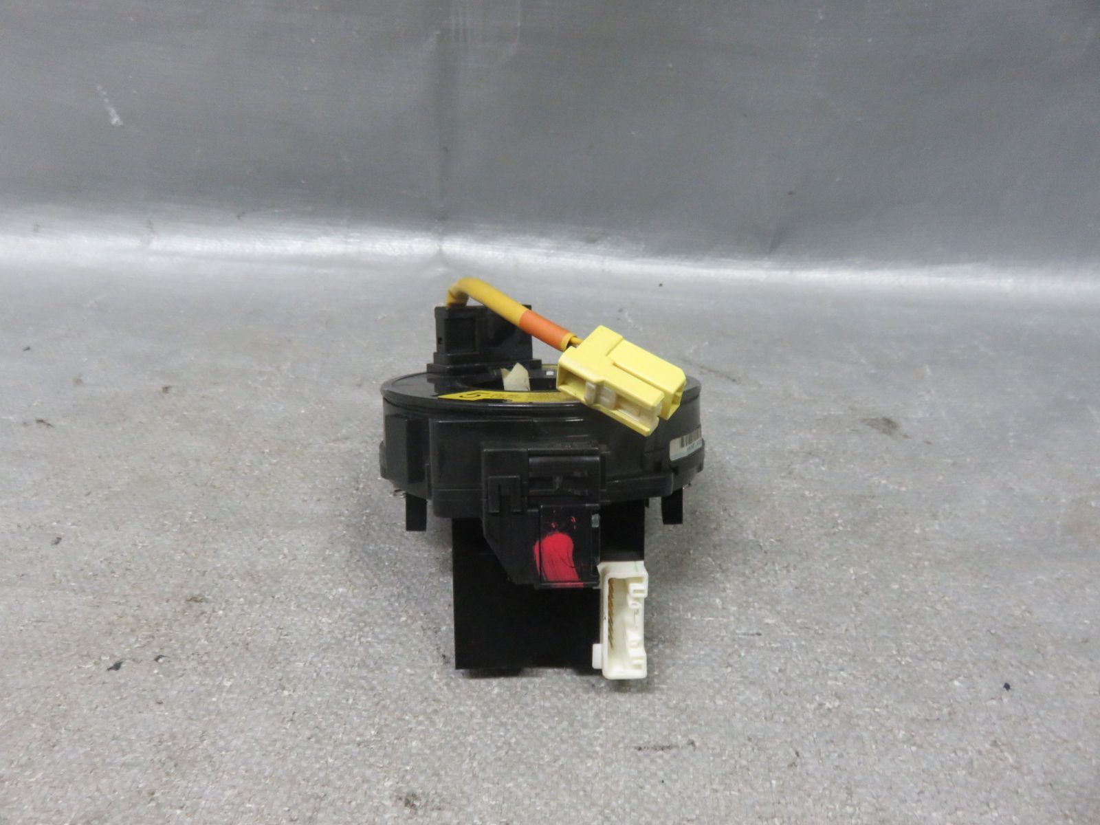 トヨタ(純正) ステアリングスイッチ変換ケーブル のパーツレビュー | クラウンセダン(Racco) | みんカラ トヨタ　ステアリングケーブル