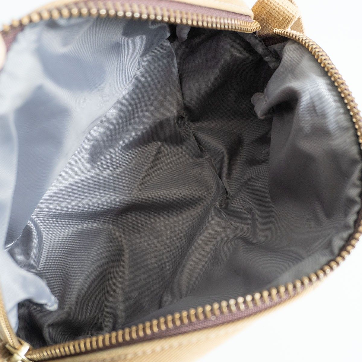 Brady バック 希少】BRADY【セカンドバッグ】キャンバス イングランド製 ブレディ