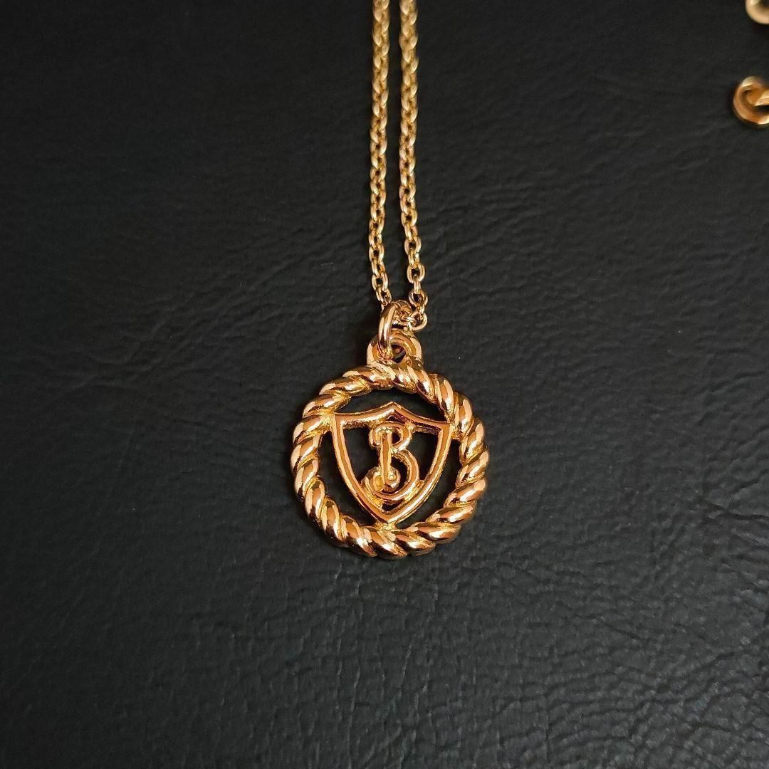 極美品　BURBERRY　バーバリー　ネックレス　丸カン ゴールド　メッキ 極美品 BURBERRY バーバリー ネックレス 丸カン ゴールド メッキ 極美