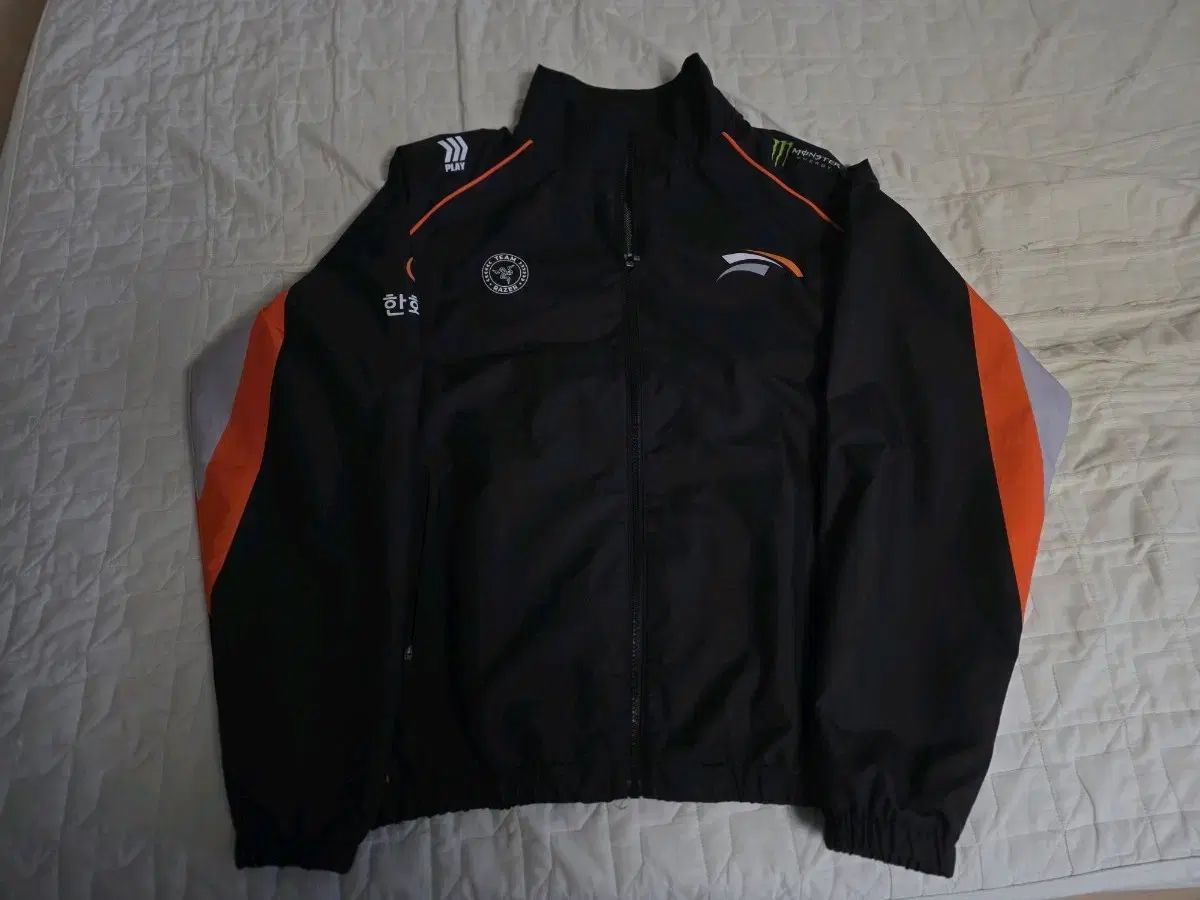 2025 LCKハンファ生命 ハンファセイメイ U ユニ ジャケット XL 105