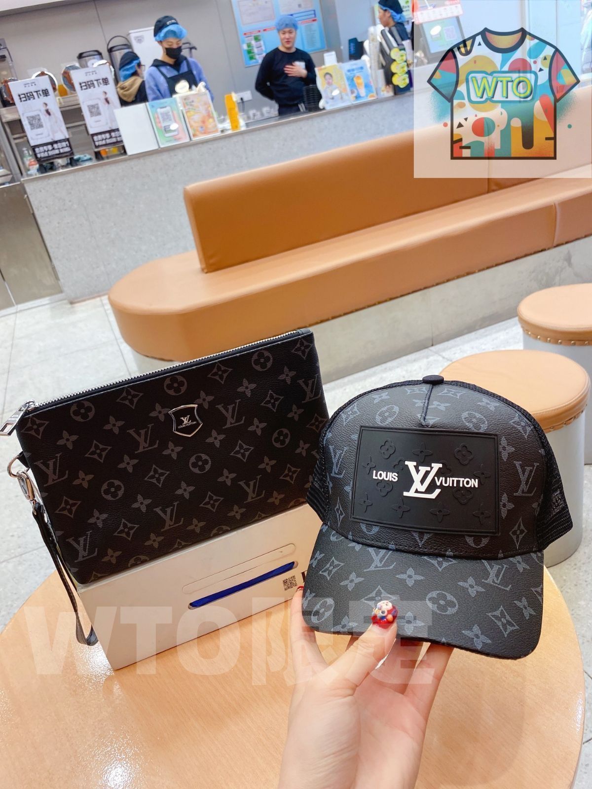 クラッチバッグ