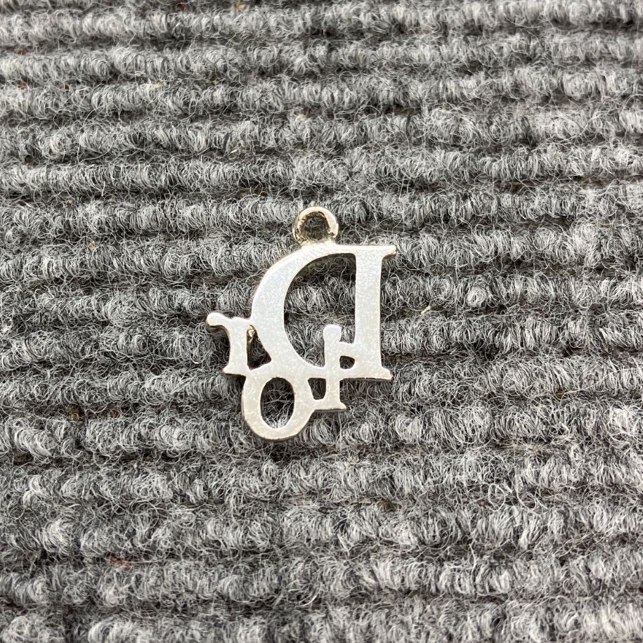 Christian Dior クリスチャンディオール ピアス 片耳 ラインストーン