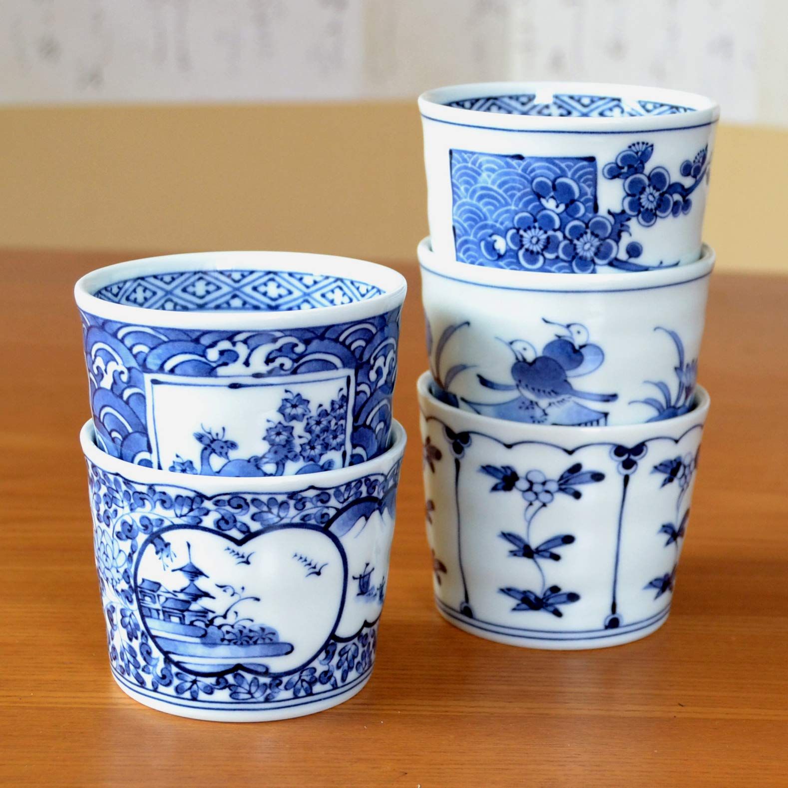 九谷焼：染付岩に波図蕎麦猪口・正木春蔵《そば猪口・小鉢・8.2