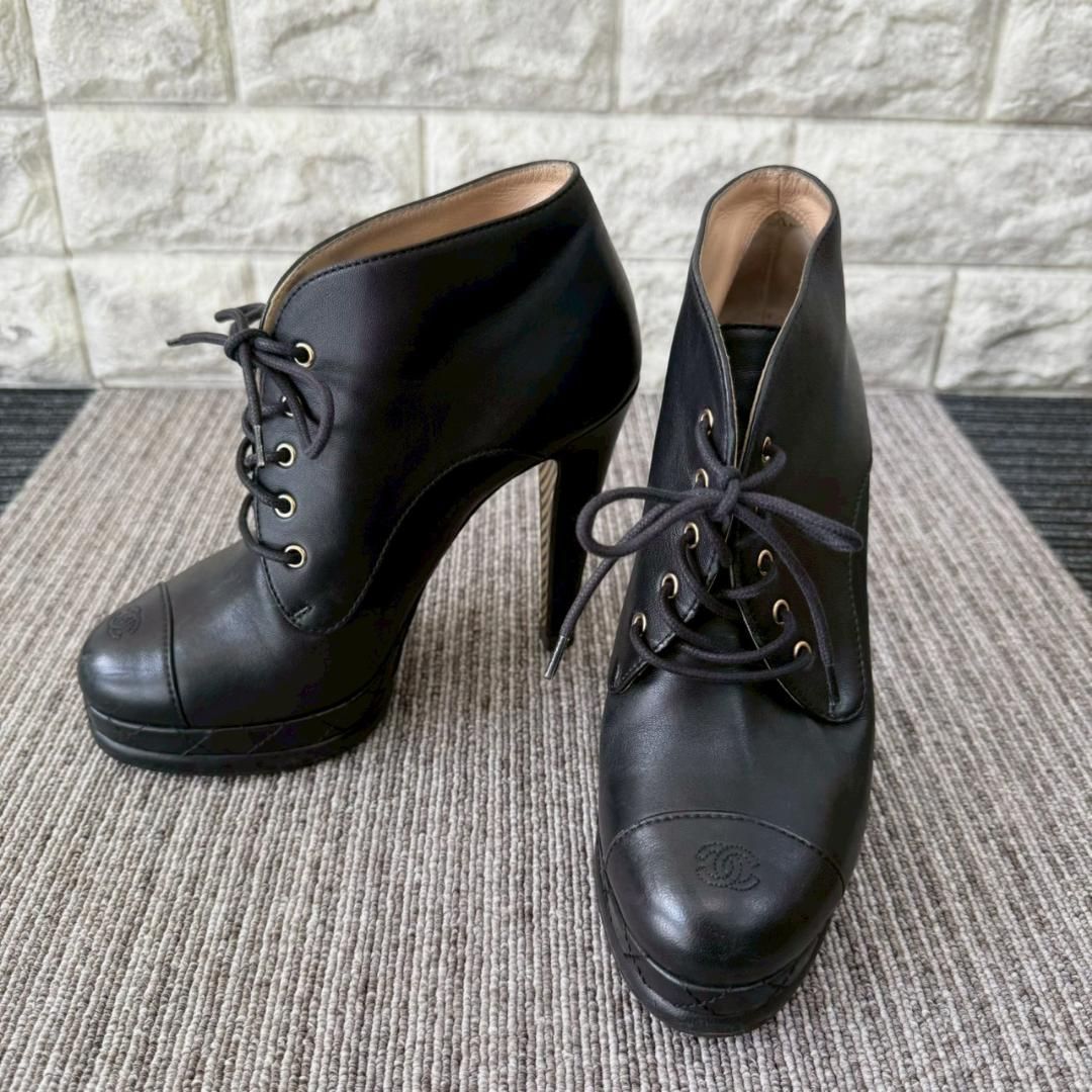 超 CHANEL シャネル ブーティ レースアップブーツ ココマーク
