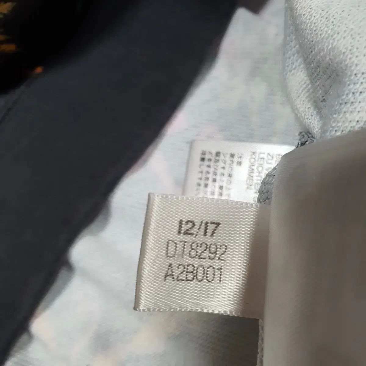 フローラル ジオメトリ柄