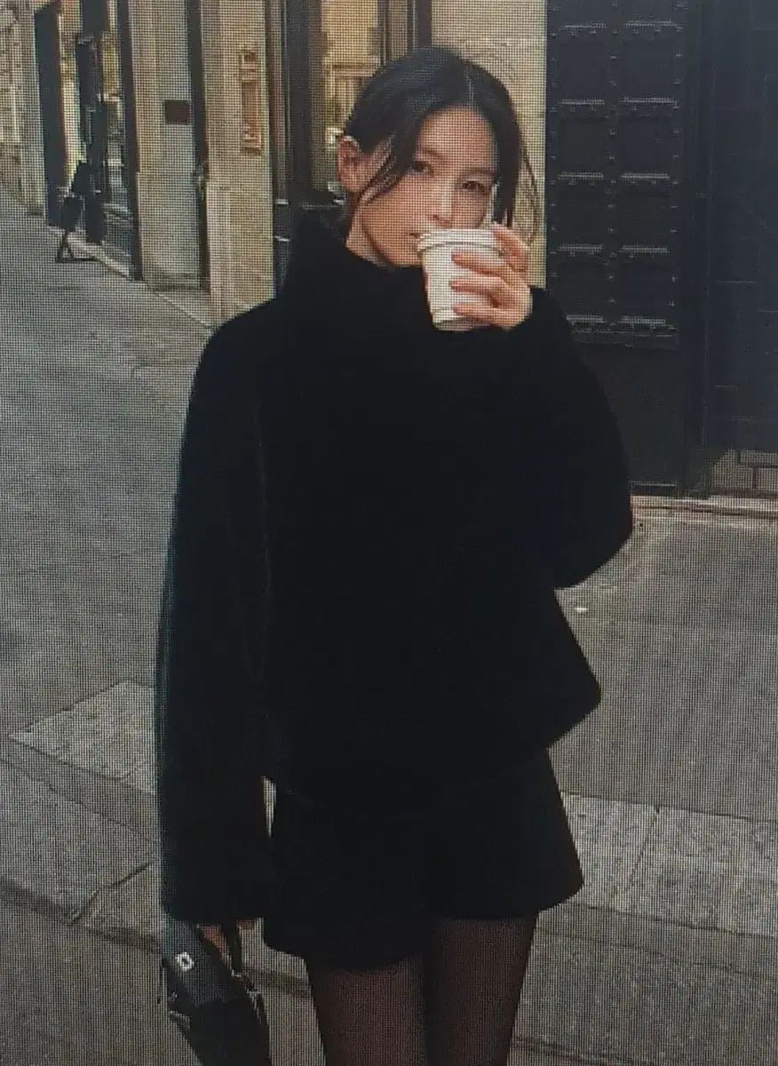 海外配送 アイボリー ブラック ハイネック ショート ファー コート