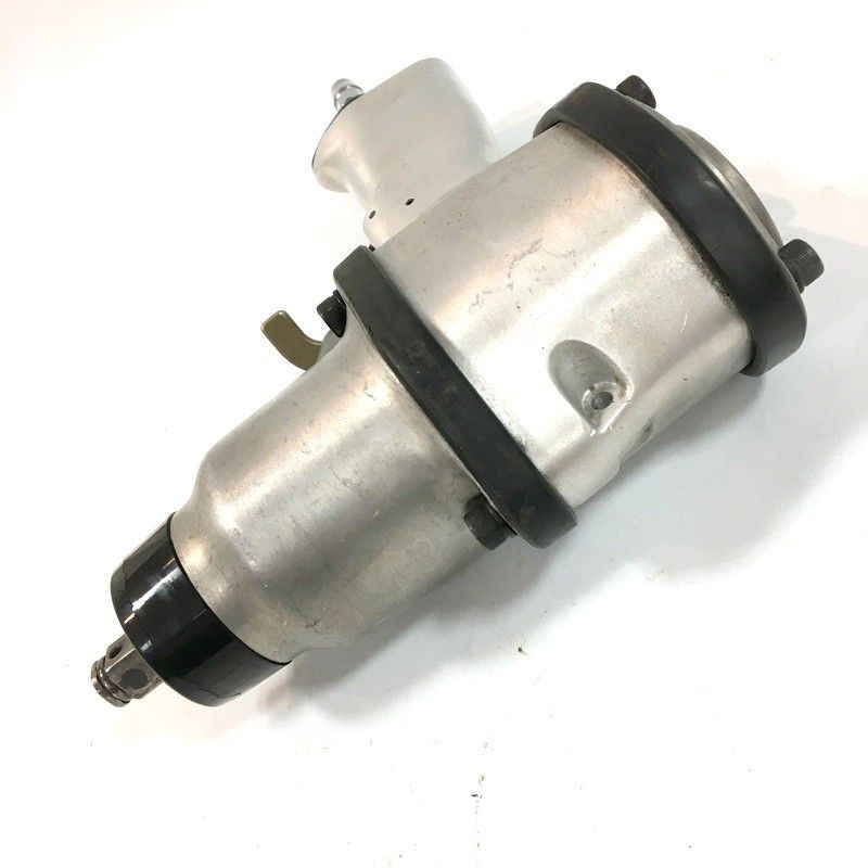 タイヤ脱着 分解組立作業