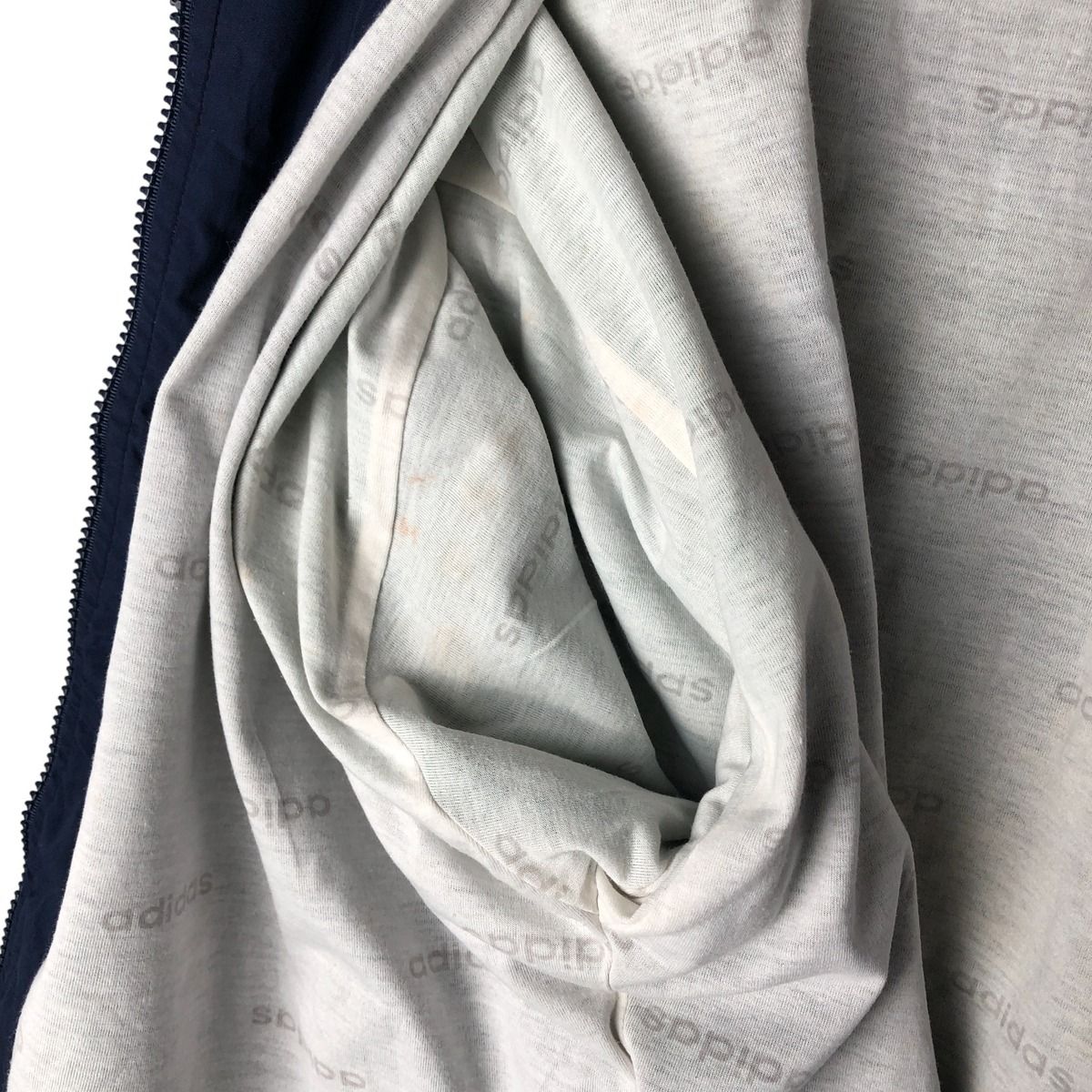 アディダス adidas