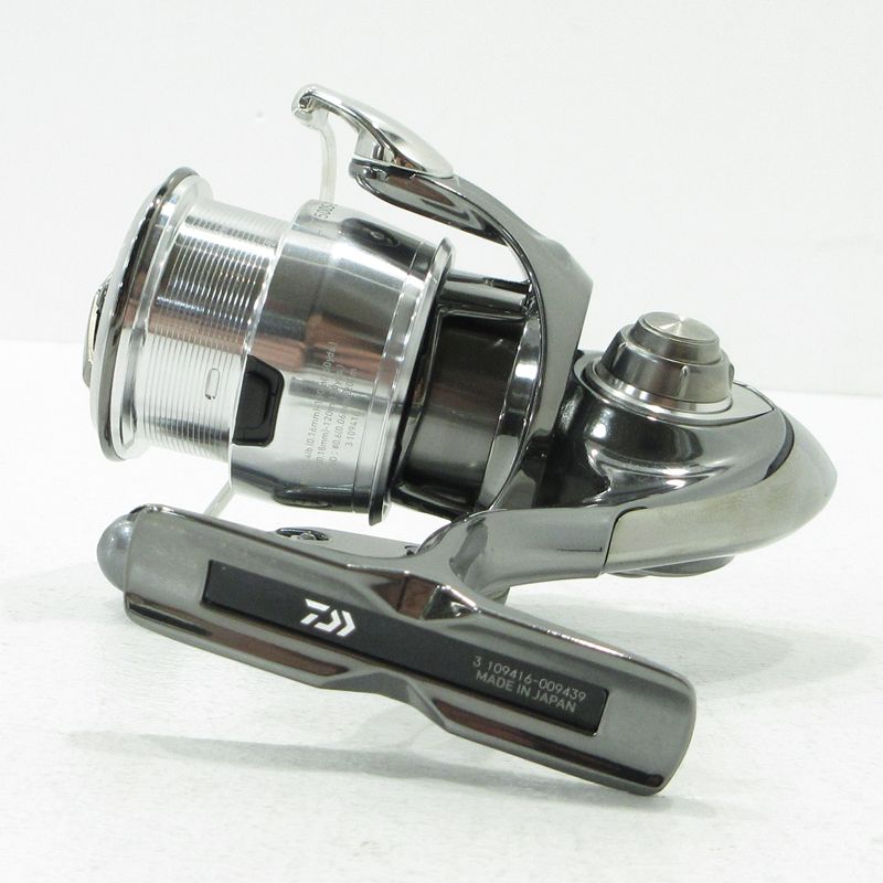 22イグジスト EXIST