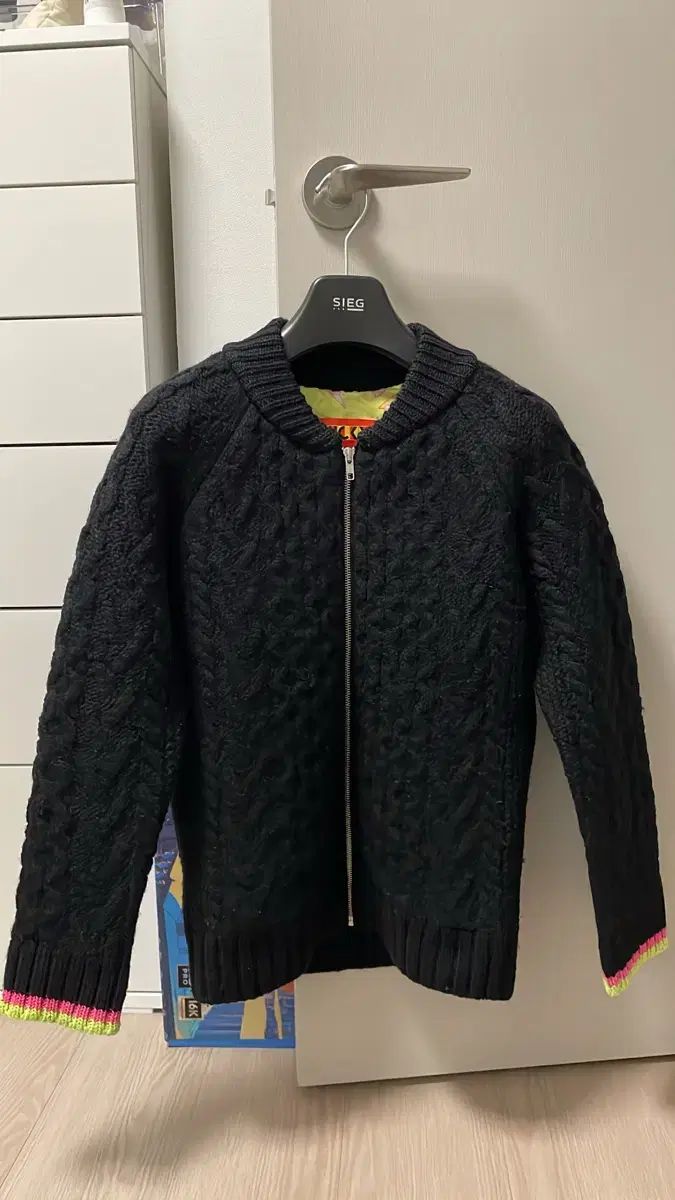 ファッション 【新品・レア】初代ハヤブサ マスクキーホルダー FMW