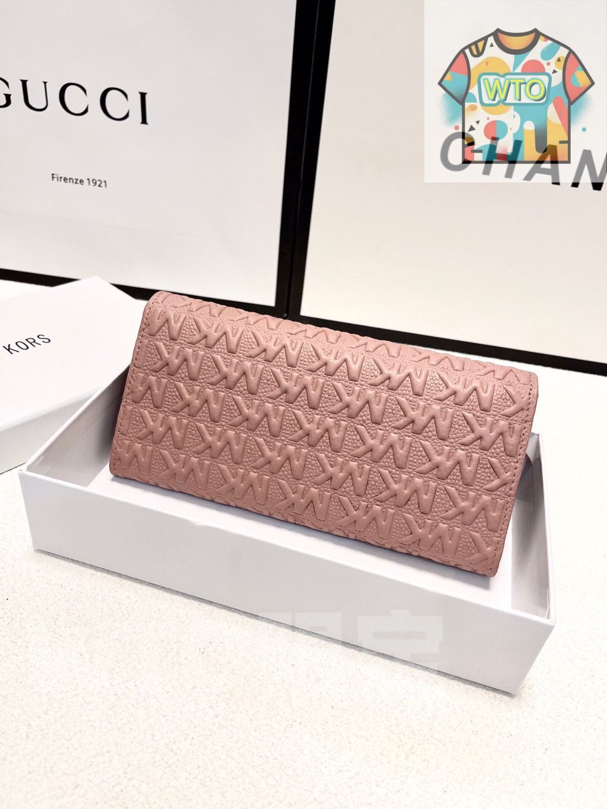 Michael Kors マイク ハイ仕 財布 各種消費カードの伝票など 頭層の牛革を採用し 細工が精巧で コーナーに匹敵する ミニウォレット -WT 0輸入