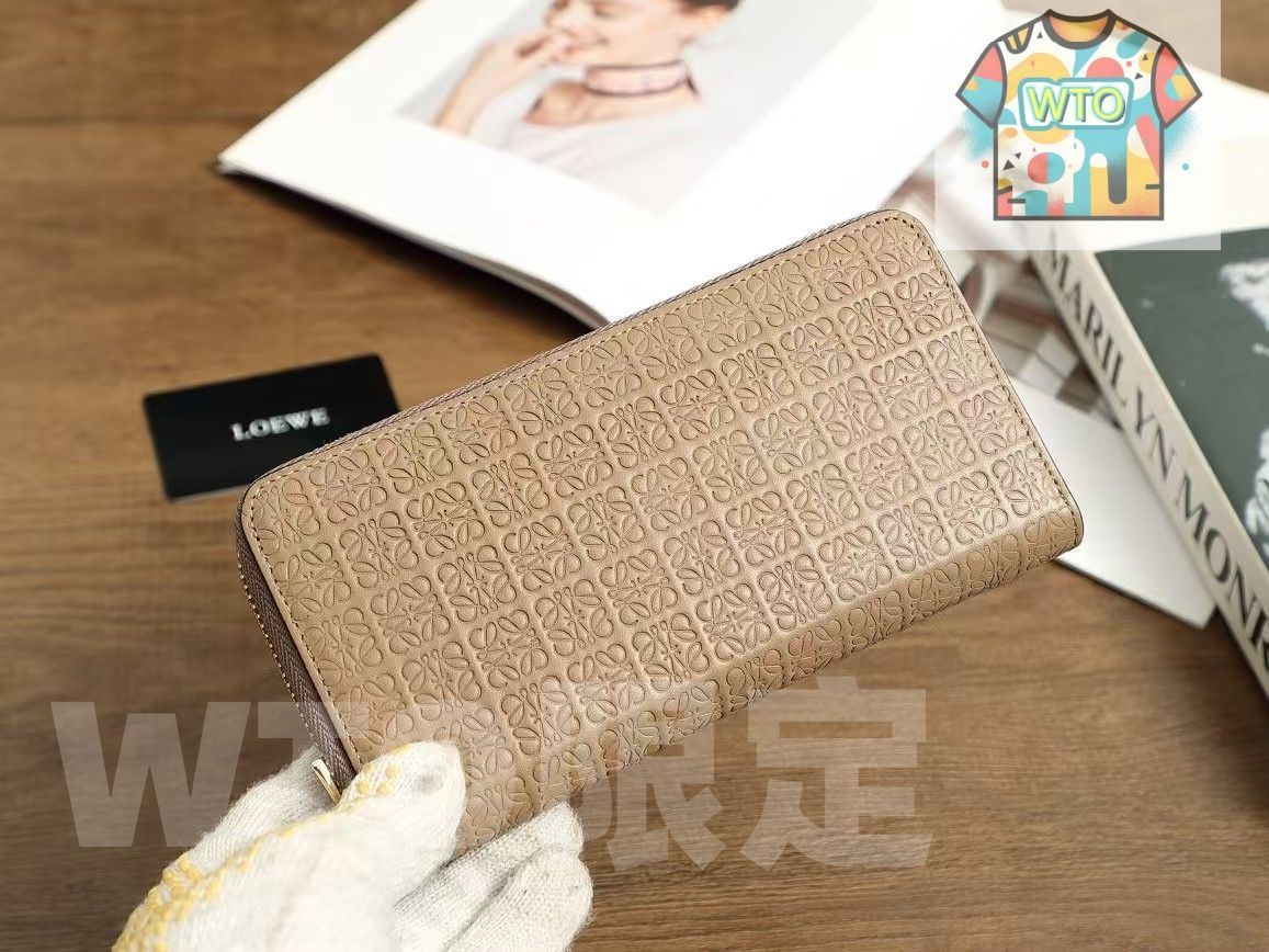 LOEWE財布 -WTO輸入-SWT