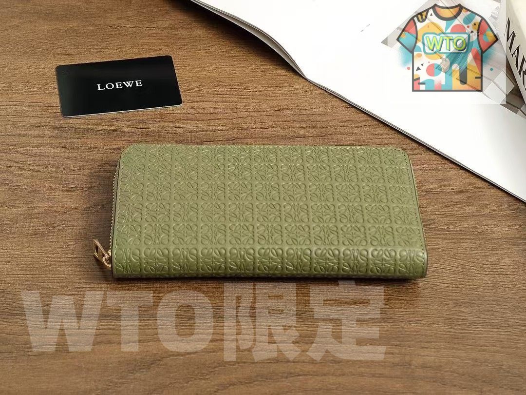 LOEWE財布 -WTO輸入-HRP73