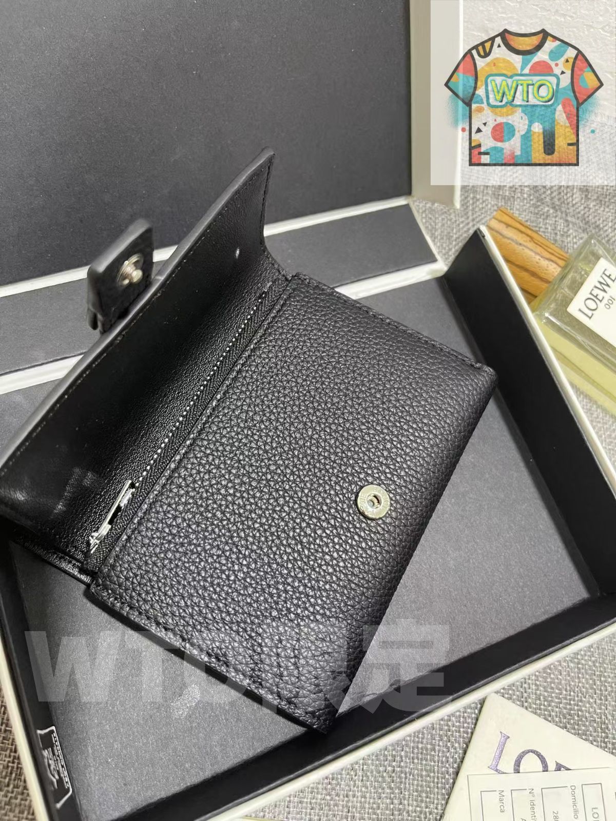 LOEWE財布 -WTO輸入-DCW48