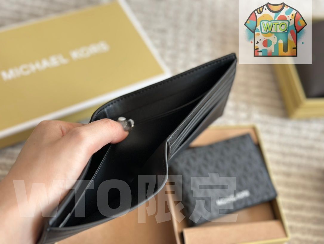 ウォレット＆キーホルダー ギフトボックス付き