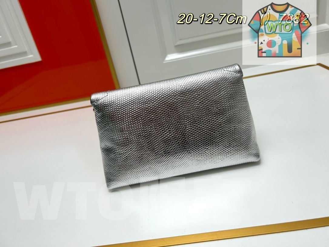 WTO通販 TOM FORD メタリックチェーンハンドバッグ 小サイズ ボックス付き -WTO輸入-TKU40