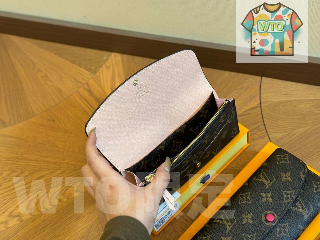 豆豆ウォレット コンパクトで実用的