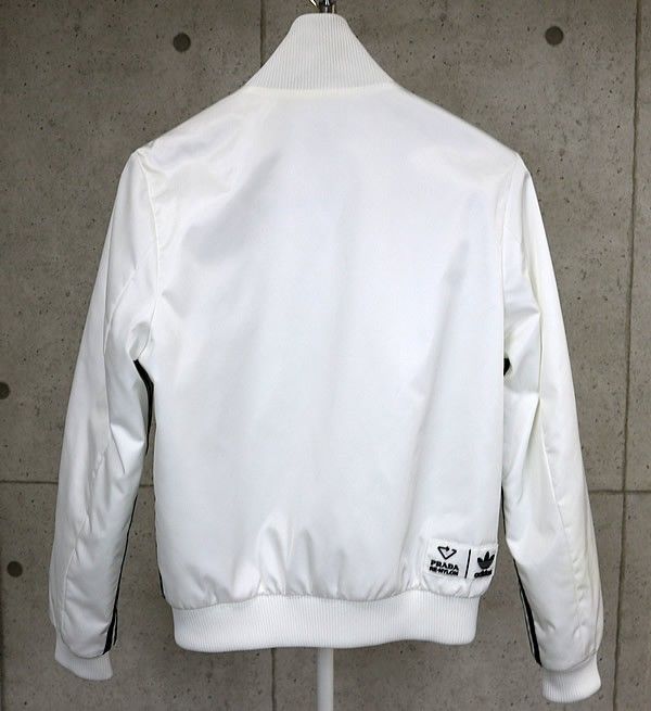 PRADA 銀座店 プラダ adidas Re-Nylon ナイロン ジャケット メンズ size 44 白 101082