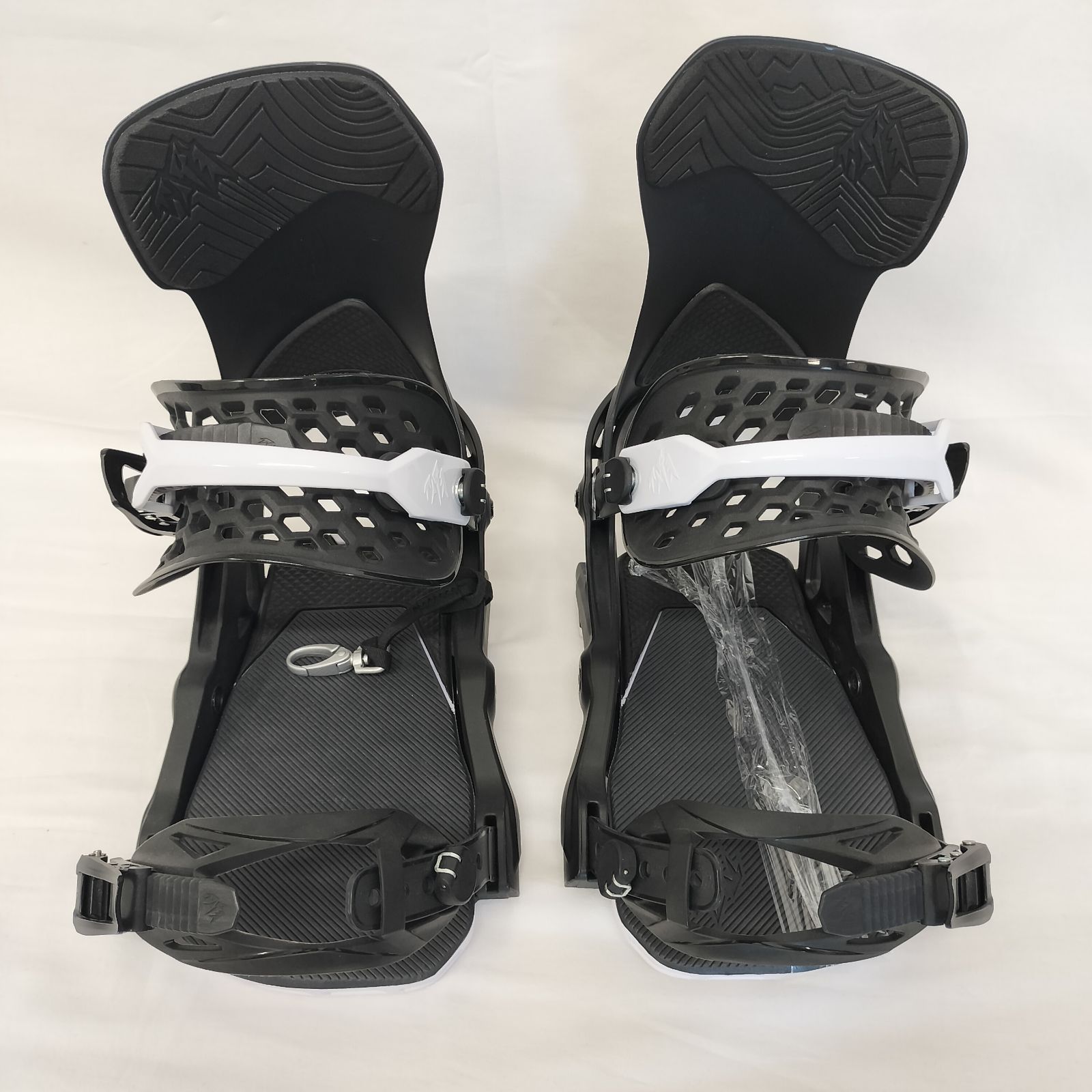 Jones ジョーンズ METEORITE スノーボード ビンディング バインディング Mサイズ スノボ