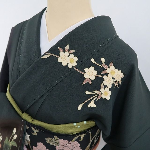 ❁tomihisa❁美品 十日町友禅 阿部佳雪 落款“染め花に我が身を重ねて