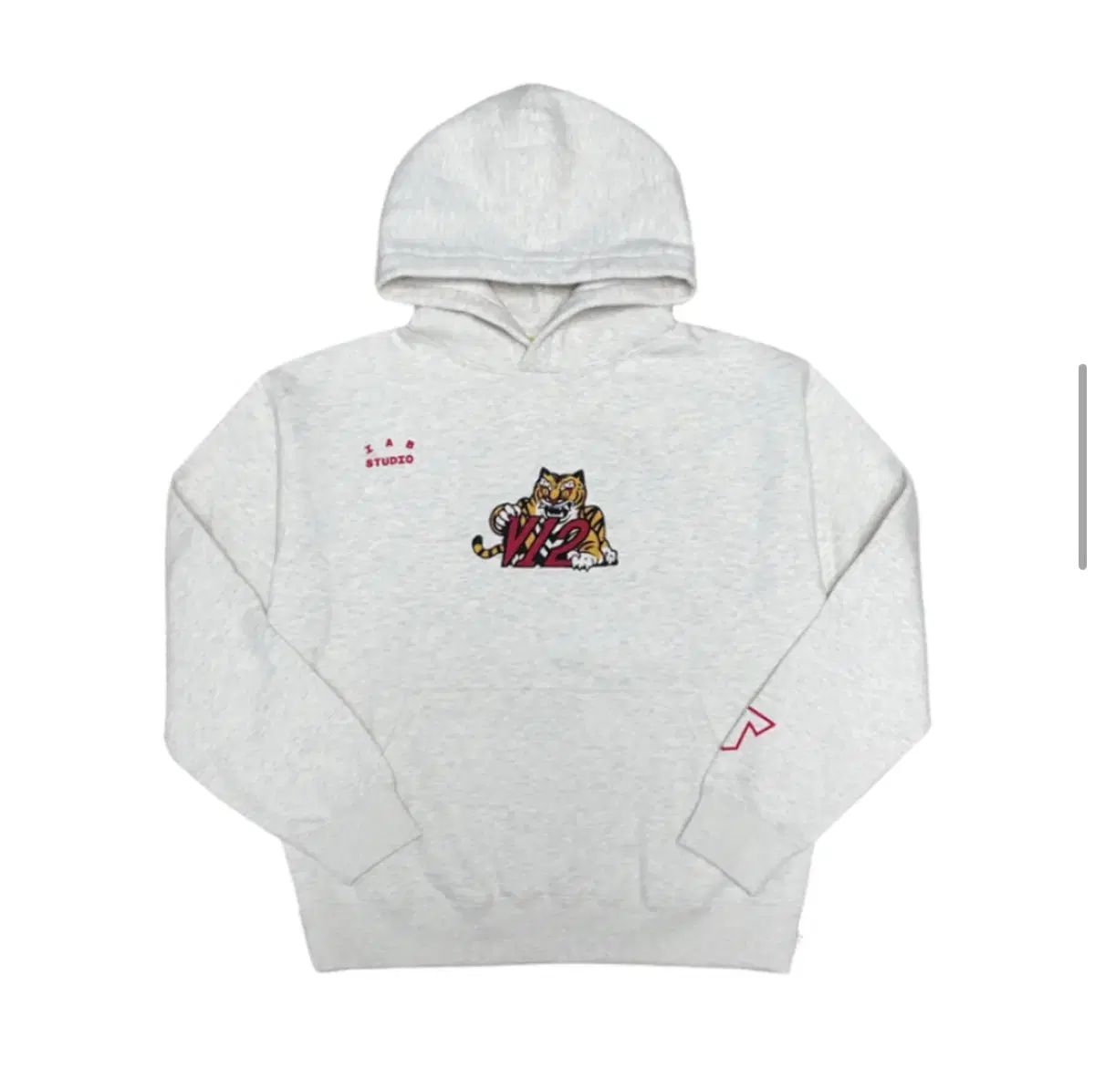 IAB Studio キア タイガース V 12 フーディー
