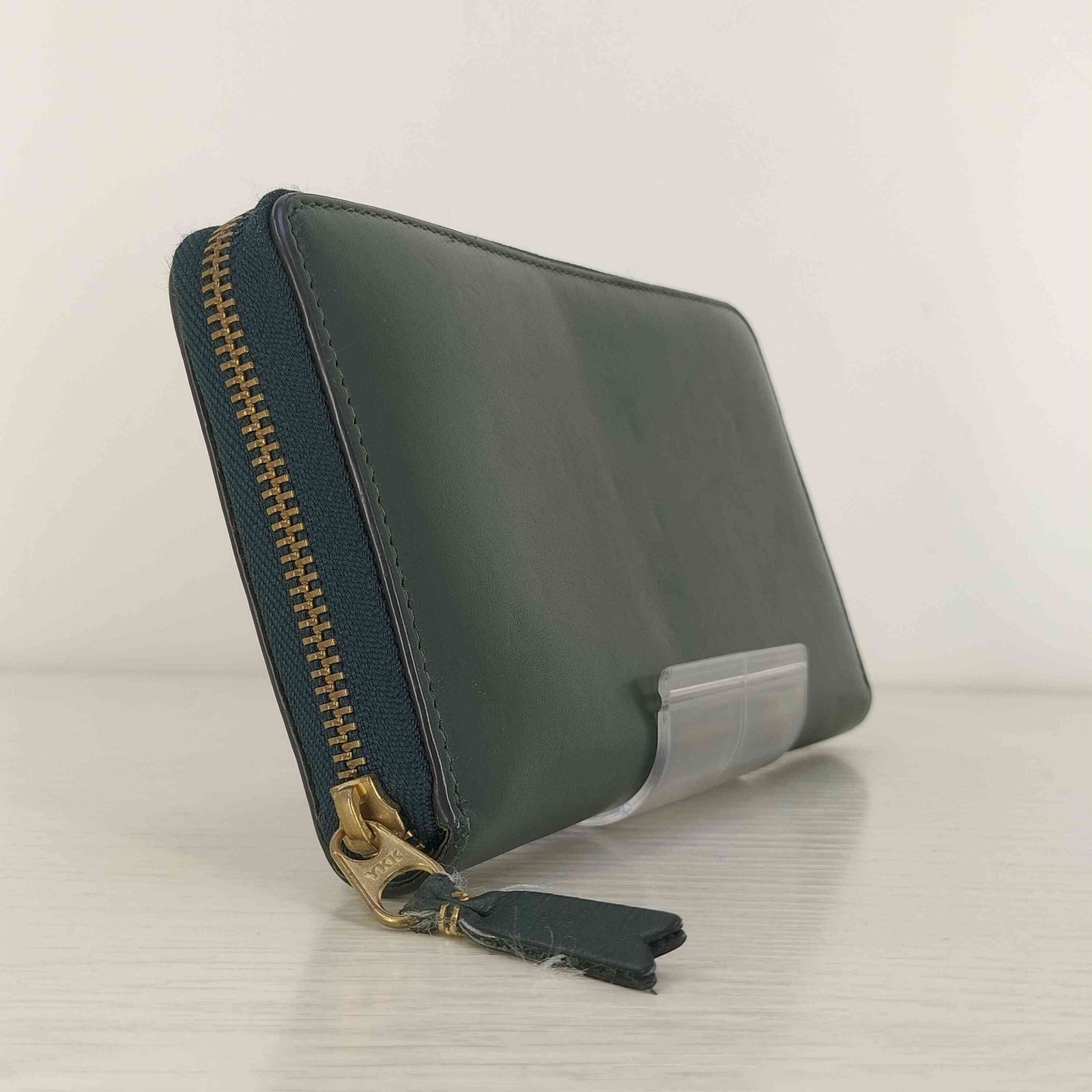 コムデギャルソン COMME des GARCONS スペイン製 ラウンドファスナー