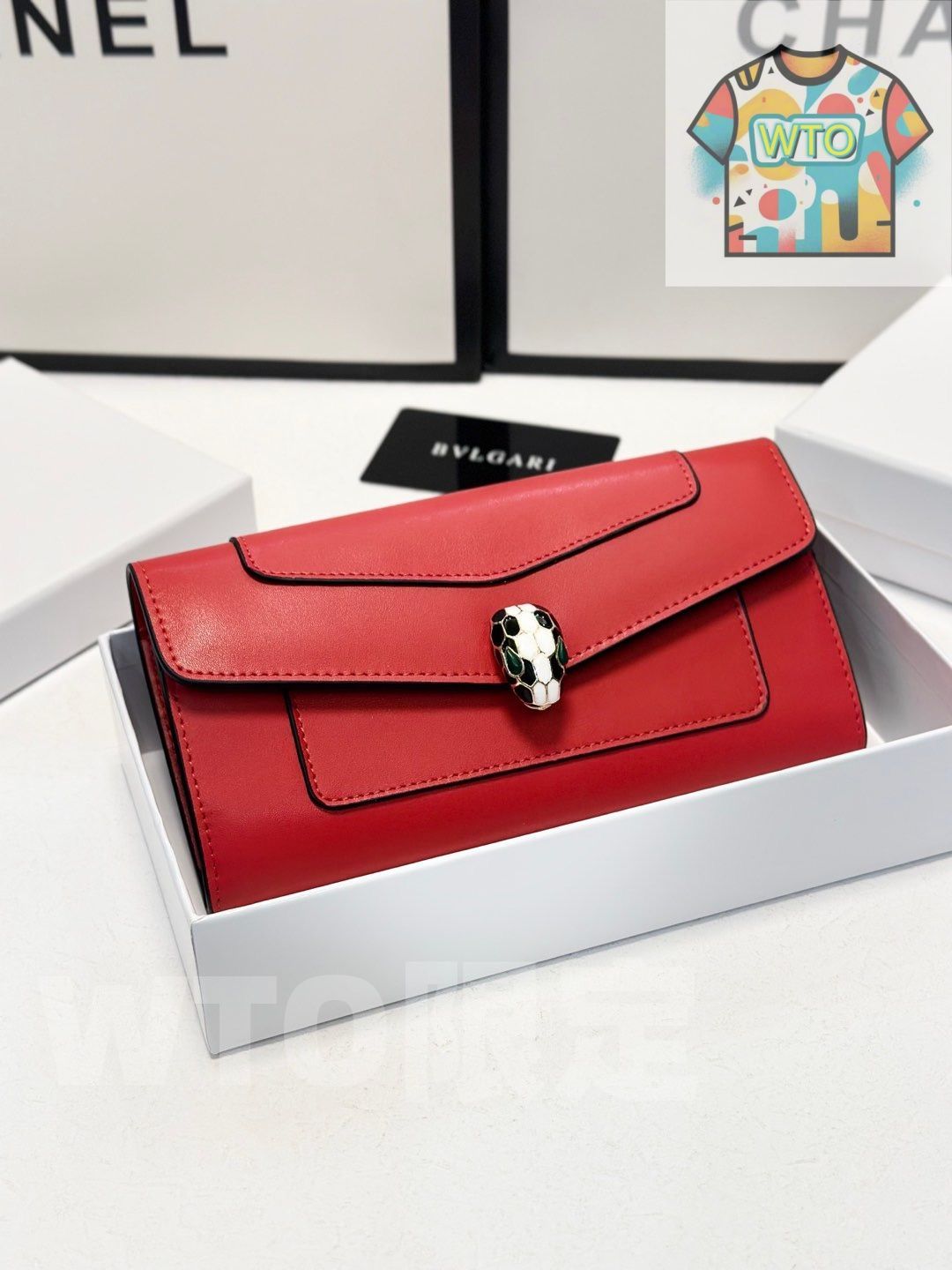 レザー使用 高品質でスタイリッシュなデザイン