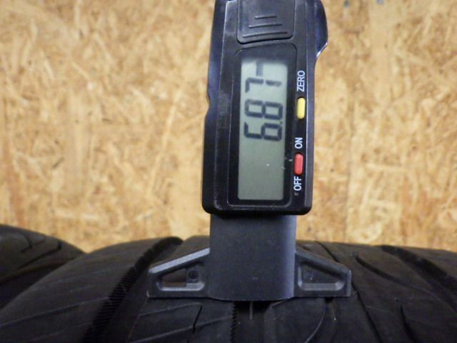 L 220 製造 約7 5部山 AVID ENVigor S 321 245 40 R 20 2本