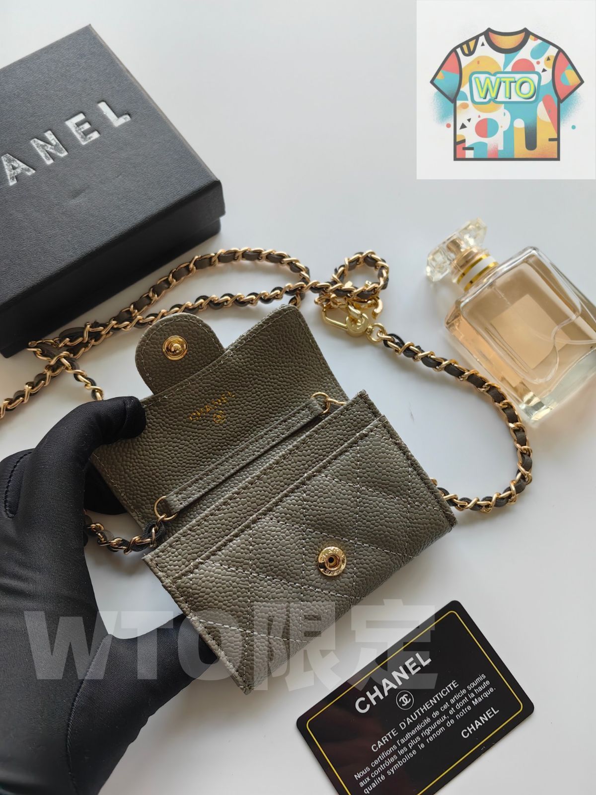 コンパクトでスタイリッシュなデザイン