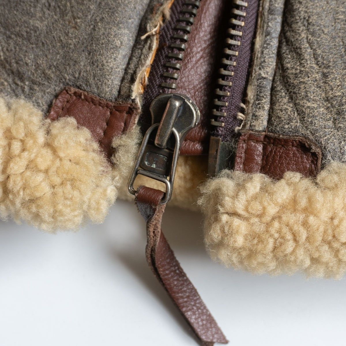 雰囲気抜群】HARLEY DAVIDSON【B-6 ムートンボンバージャケット】L