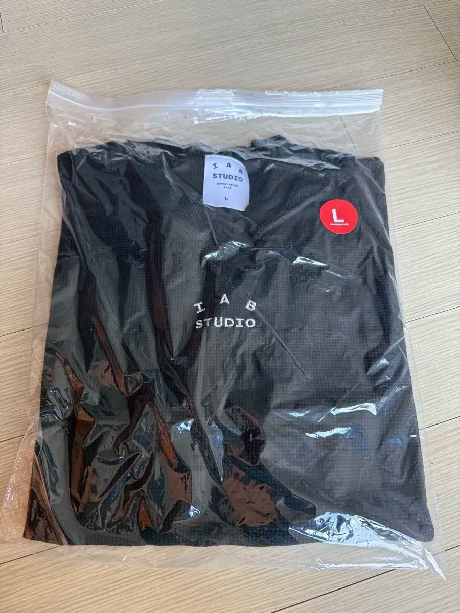 IAB Studio アイエプスタジオ ワッフル ロングスリーブ ブラック Lサイズ