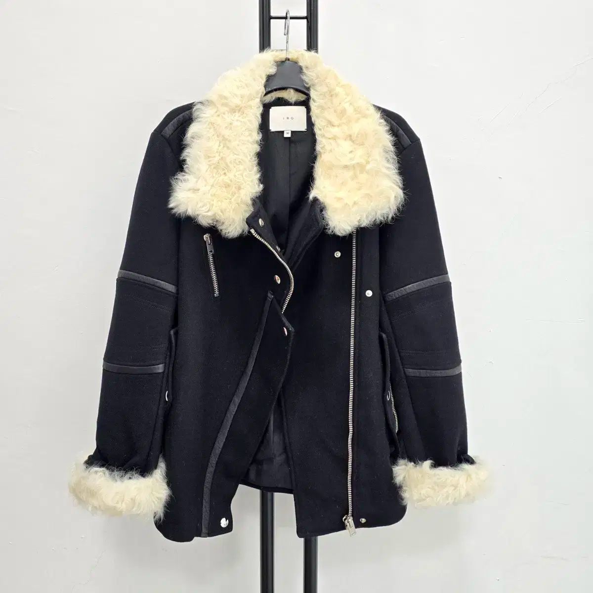 イロ IRO ブラック ムートン シープスキン ライダースジャケット
