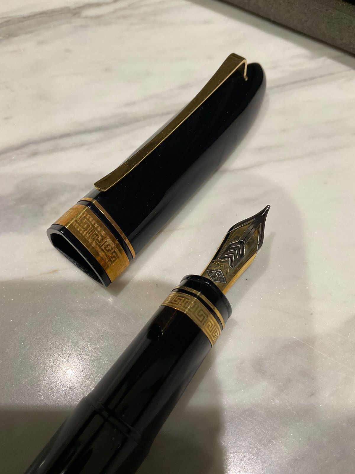 OMAS オマス 万年筆 セット ペン先 18K 750 レザーケース付き