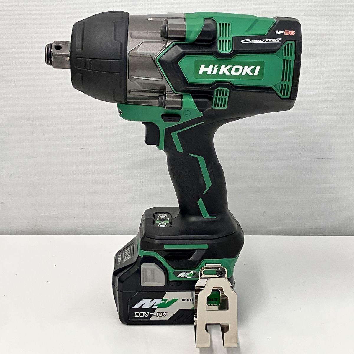 コードレスインパクトレンチ