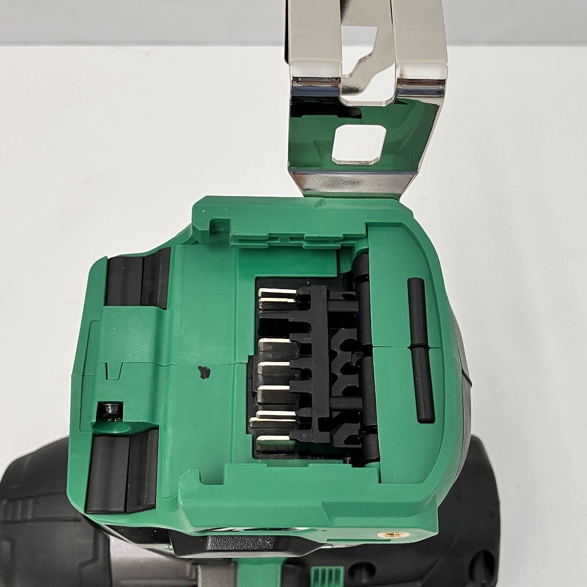 コードレスインパクトレンチ