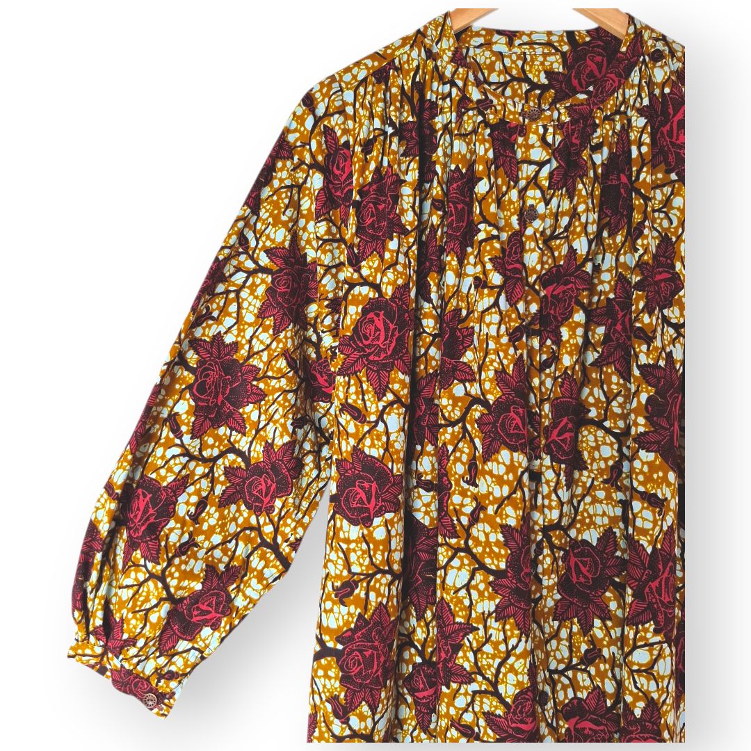 ふんわり袖のギャザーワンピース ローズ