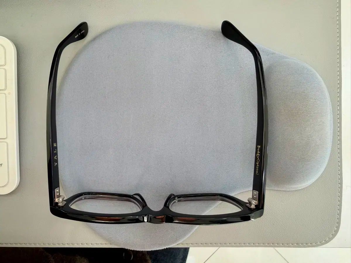 バディ オプティカル